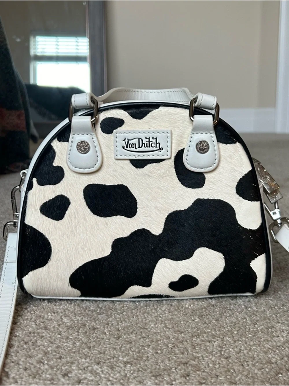 Von Dutch Cow Print Black And White Bag - Picture 2 of 6